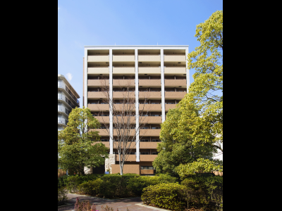 
            プレサンス大阪城公園パークプレイス
        